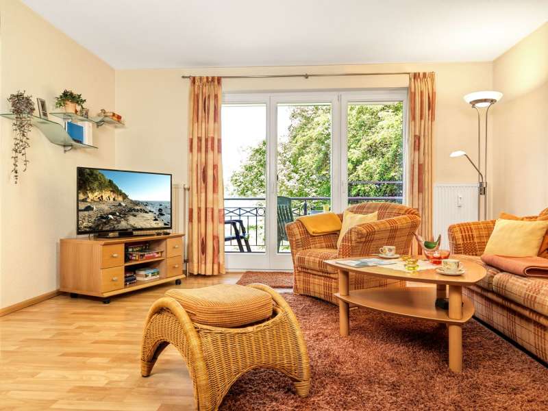 Wohnbereich mit Seeblick