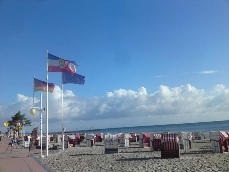 Bild von FeWo OSTSEE mit MEERBLICK 80m bis zum Strand 