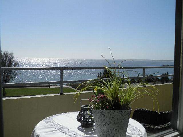 Bild von Balkon zum Sandstrand Lübecker Bucht Fewo