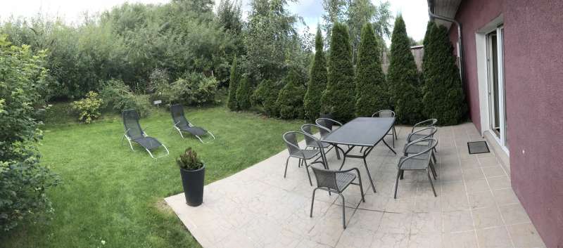 eingezäunter Garten