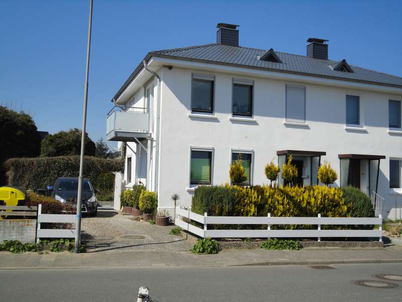 Bild von Komfortable Fewo mit Terrasse direkt an der Ostsee