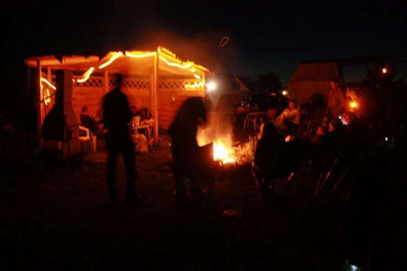 Lagerfeuerplatz, Grillplatz