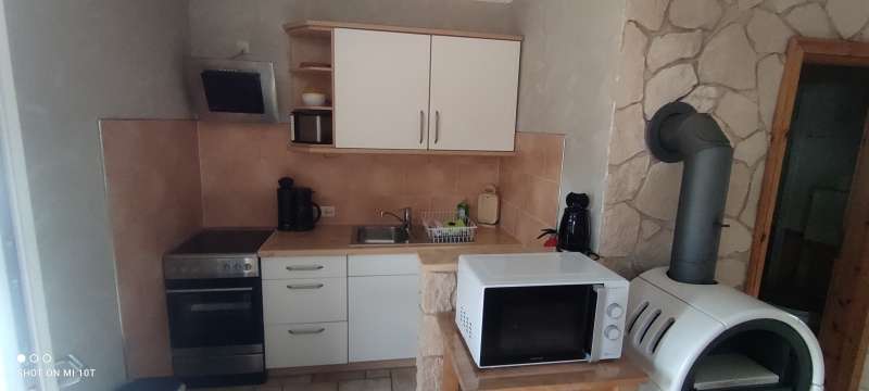 Küchenzeile im Wohnraum